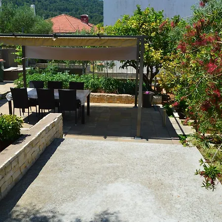 Διαμέρισμα Talija 2 Kali
